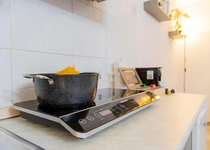 Le Mura Station Modern House - Parcheggio & Wi-fi Gratis * Φεράρα