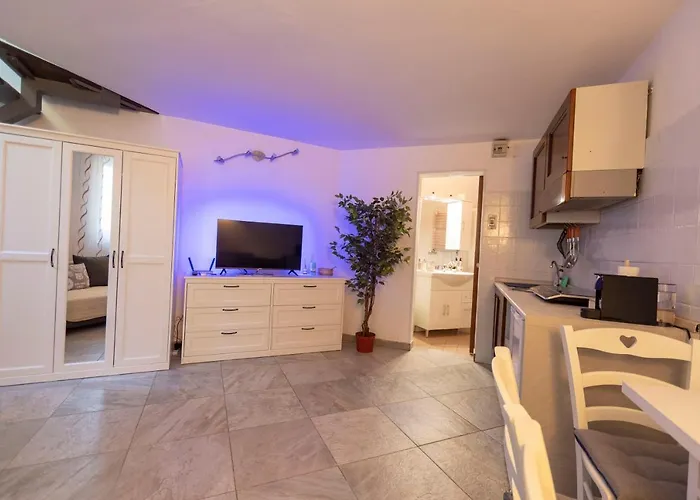 Le Mura Station Modern House - Parcheggio & Wi-fi Gratis Σπίτι διακοπών