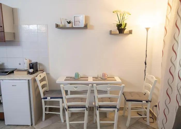 Le Mura Station Modern House - Parcheggio & Wi-fi Gratis Σπίτι διακοπών *