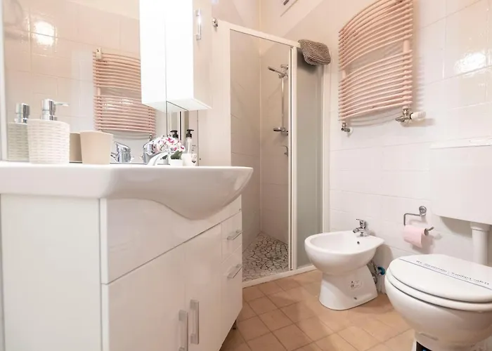 Casa vacanze Le Mura Station Modern House - Parcheggio&wi-fi Gratis Ferrara